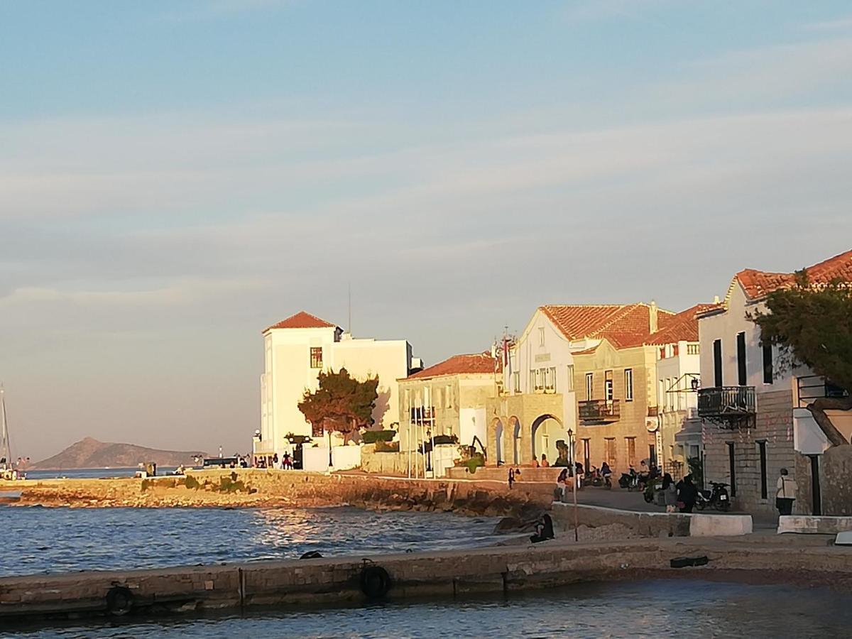 Summer House In Spetses Kültér fotó